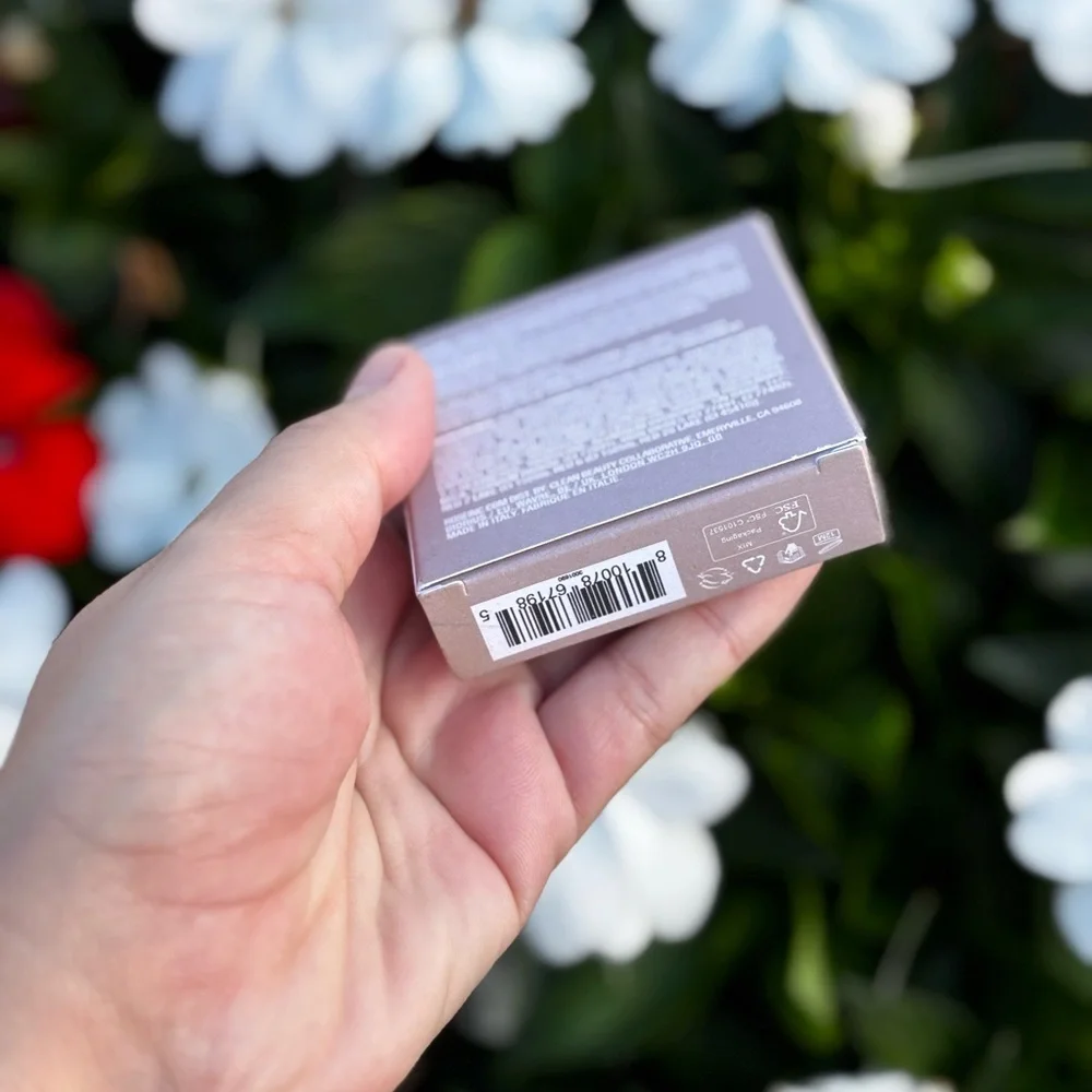 BNIB Rose Inc Blush • Hibiscus